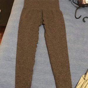 Black Speckled NVGTN leggings